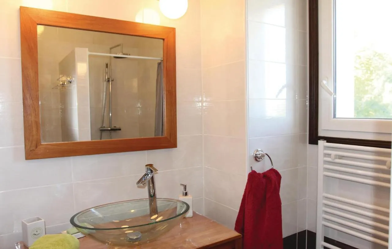 4 Bedroom Awesome Home In Apt Holiday home